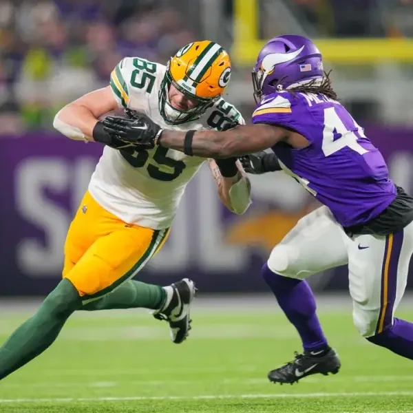 Week 17 Preview: Packers Face Vikings in High-Stakes Rivalry