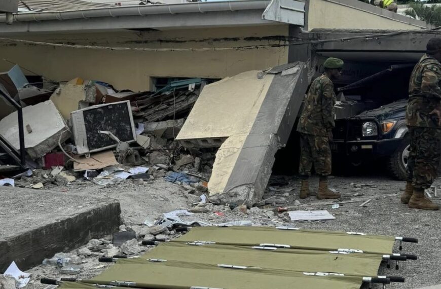 Vanuatu 7.3 magnitude earthquake impact, destruction, and rescue efforts